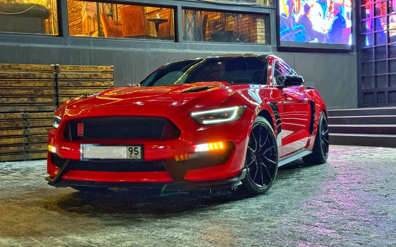 Ford Mustang