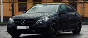 Mercedes E