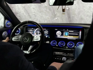 Mercedes E